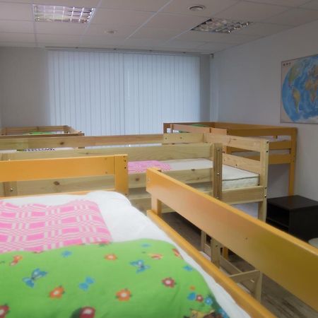 Gde Spat Hostel JJekaterinburg Eksteriør billede